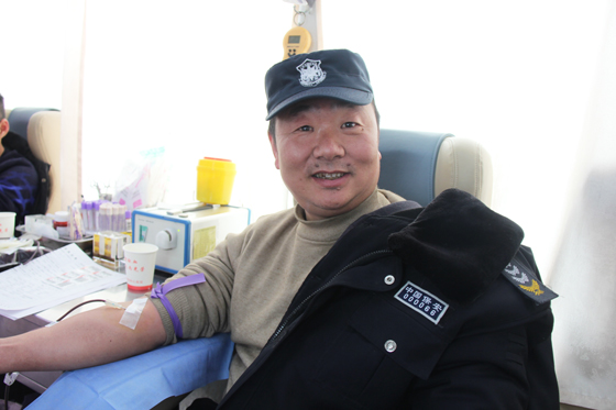 無(wú)償獻(xiàn)血 濟(jì)世于民——北醫(yī)大制藥股份有限公司積極開(kāi)展冬季愛(ài)心獻(xiàn)血活動(dòng)